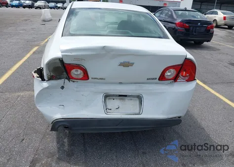 2010 Chevrolet Malibu Ls from USA, damaged, VIN 1G1ZA5E09A4104662